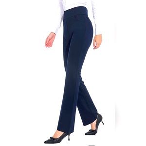 NWT Ladies Navy blue versatile straight leg slacks for office or casual wear